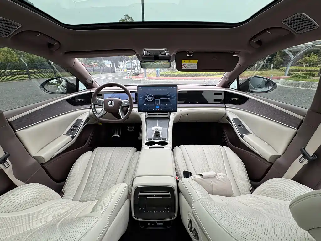Denza Denza Z9GT — миниатюра 18