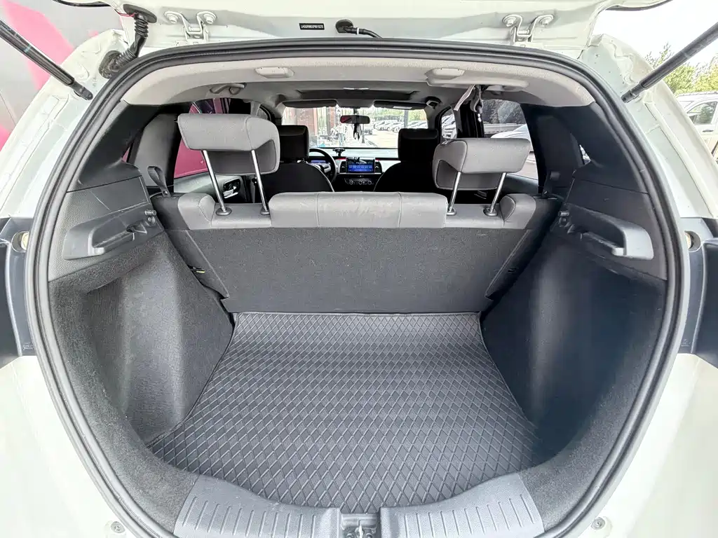Honda Fit — миниатюра 9