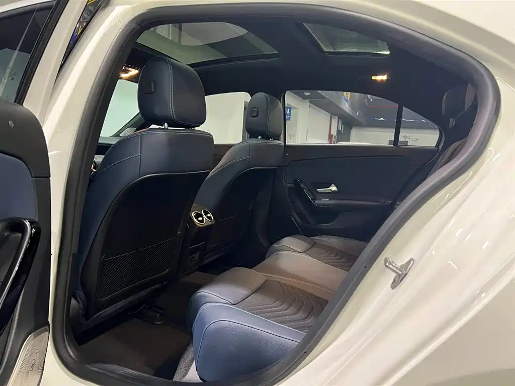 MERCEDES-BENZ A CLASS