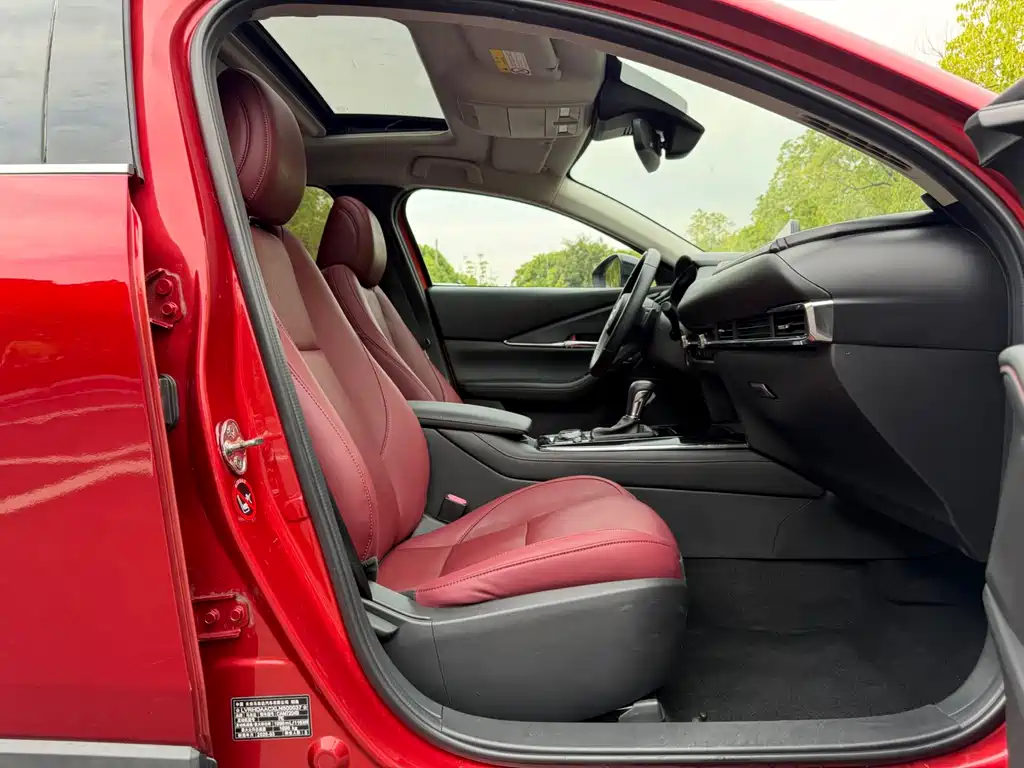 Mazda CX-30 — миниатюра 14