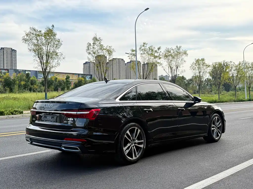 Audi A6L — миниатюра 7