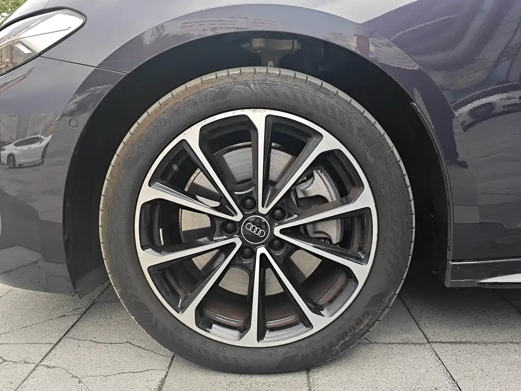 Audi A5L — миниатюра 10