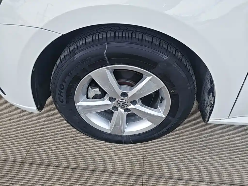 Volkswagen Lavida — миниатюра 23