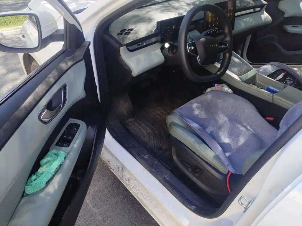 Roewe D6 — миниатюра 14