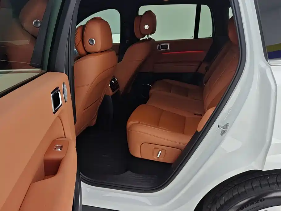 Li Auto Li L6 — миниатюра 11