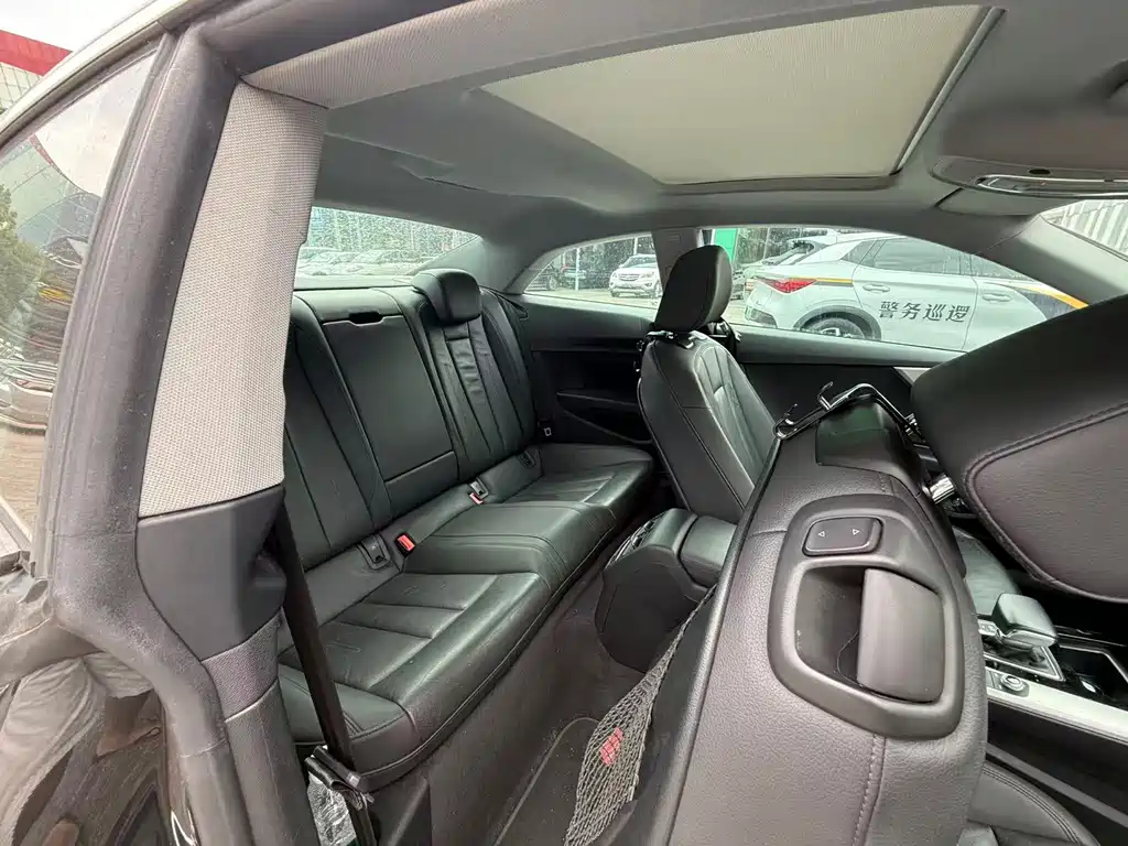 Audi A5 (Import) — миниатюра 10