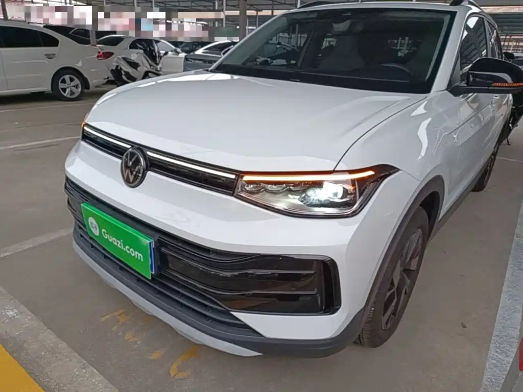 Volkswagen Tharu — миниатюра 2