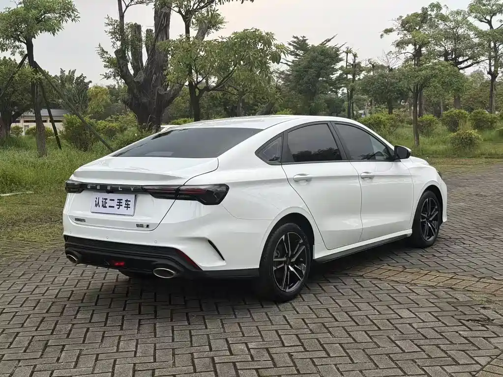 Geely Binrui — миниатюра 12