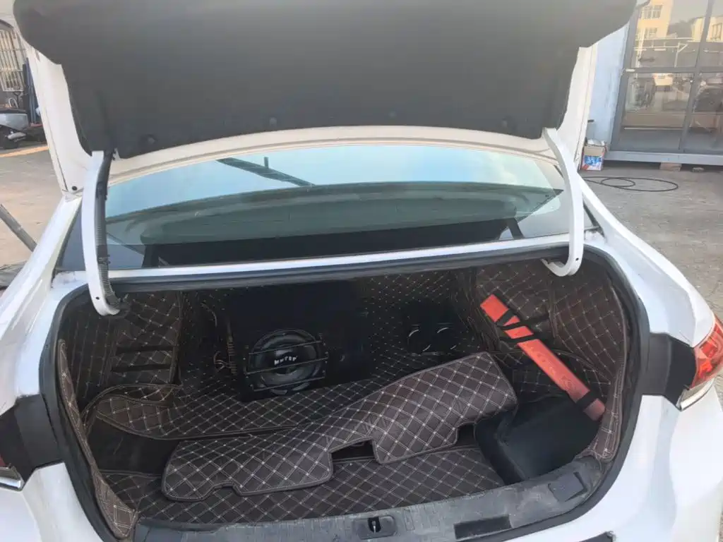 Buick Excelle — миниатюра 19
