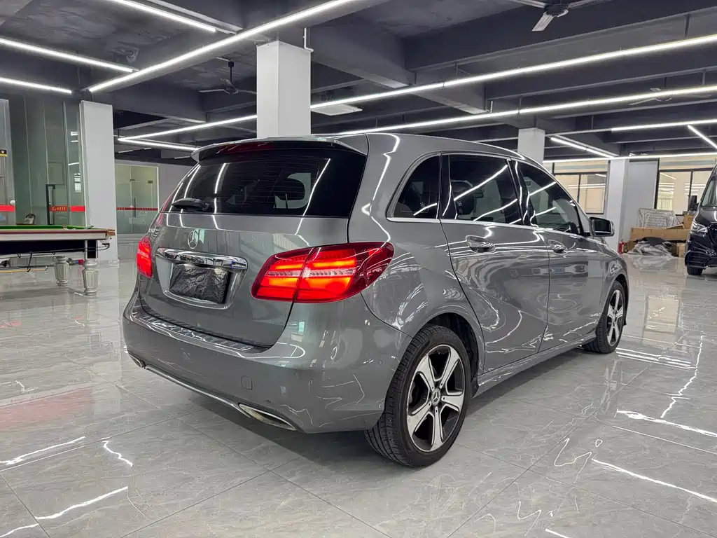 Mercedes-Benz B-Class — миниатюра 3