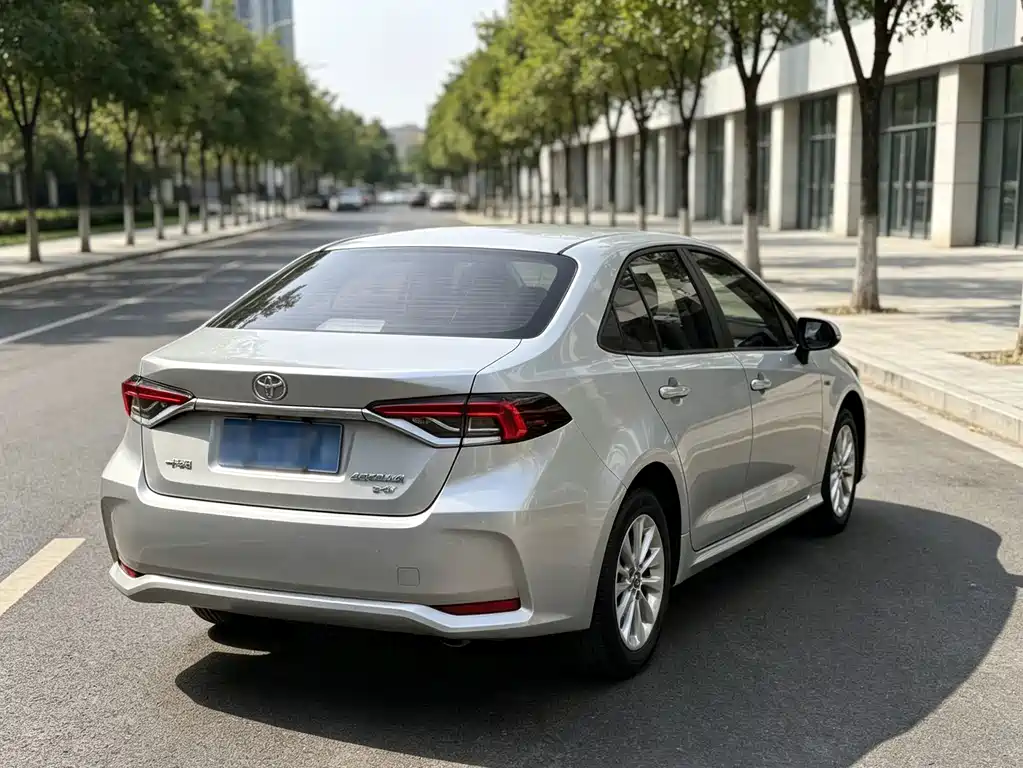 Toyota Corolla — миниатюра 5