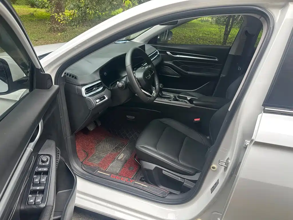Geely Emgrand — миниатюра 4