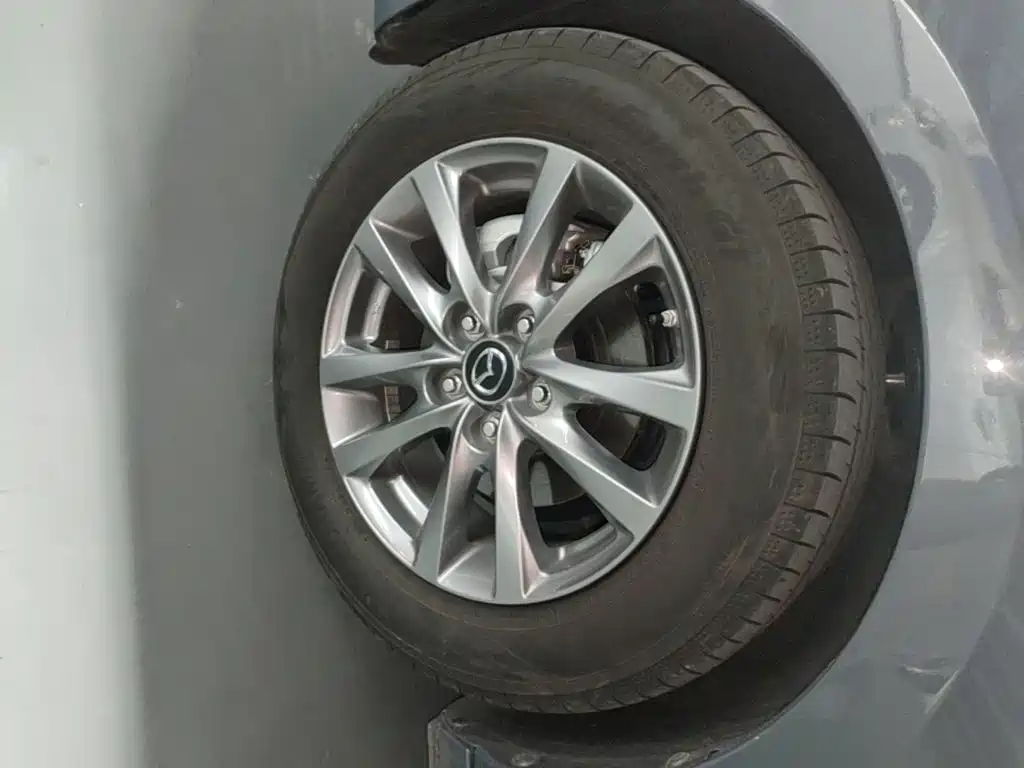 Mazda 3 Axela — миниатюра 23