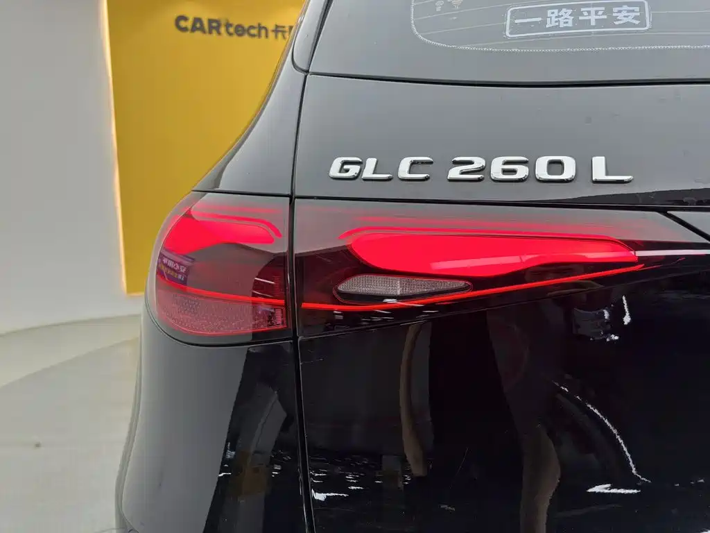 Mercedes-Benz GLC — миниатюра 8