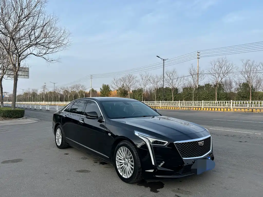 CADILLAC CT6