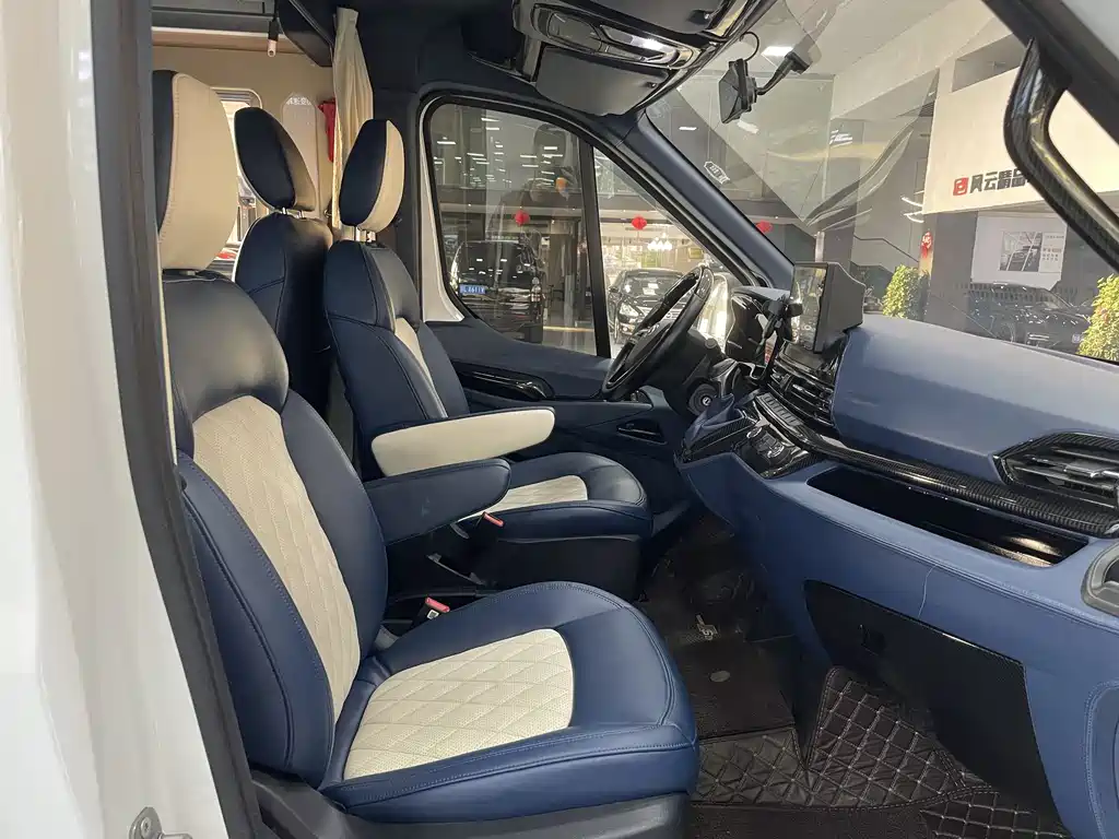 Maxus V90 RV — миниатюра 9