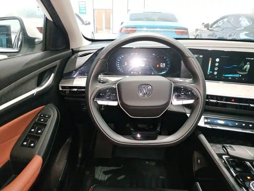 Changan Eado — миниатюра 11