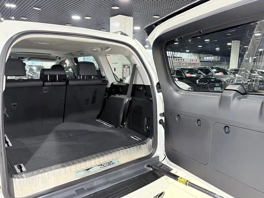 Toyota Prado — миниатюра 18