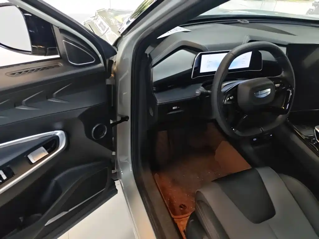 Geely Boyue — миниатюра 16