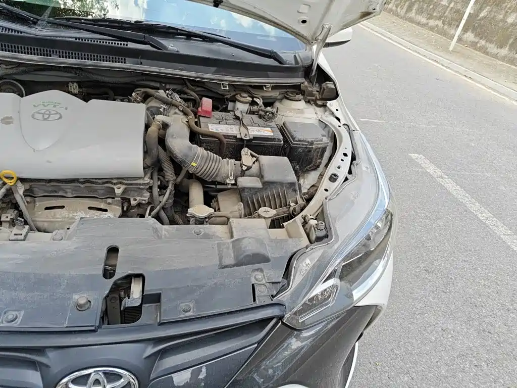 Toyota Yaris L — миниатюра 20