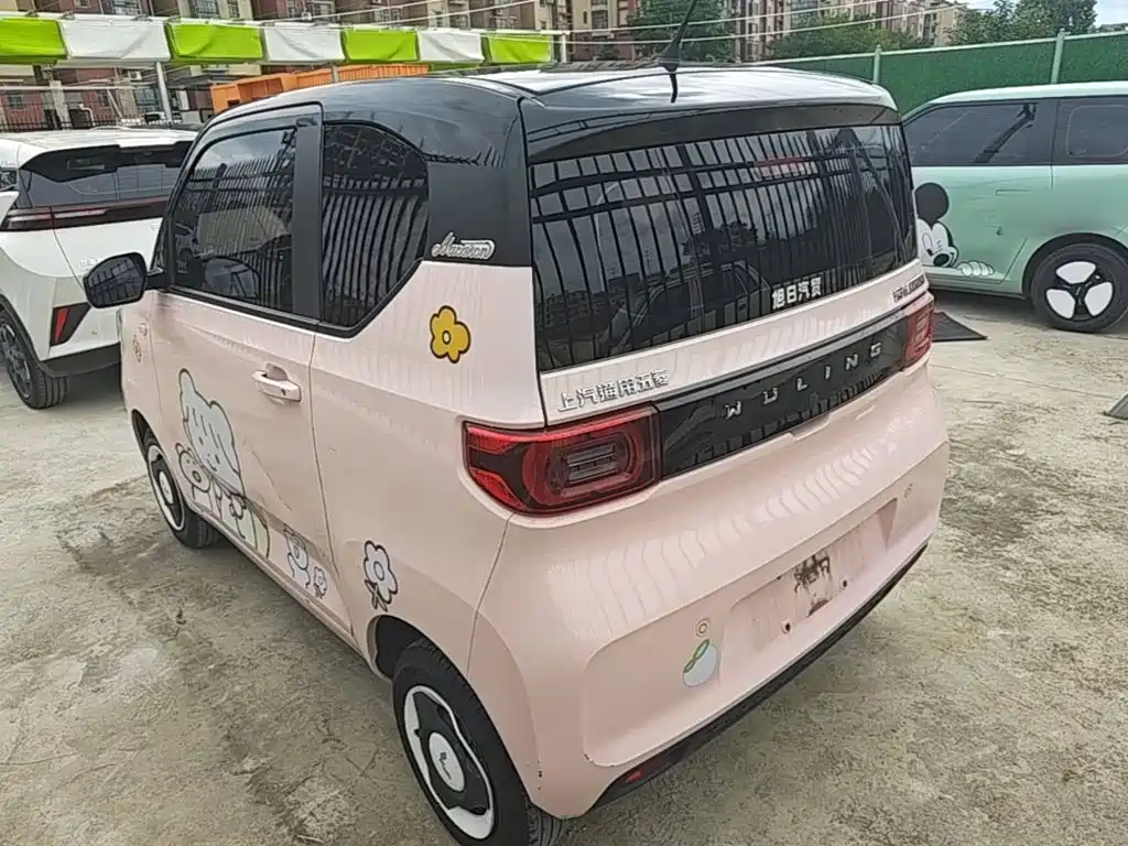 Wuling MINIEV — миниатюра 5