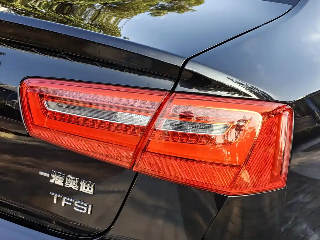 Audi A6L — миниатюра 9