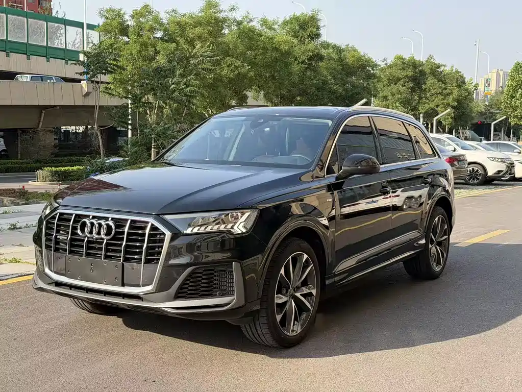 Audi Q7 2023