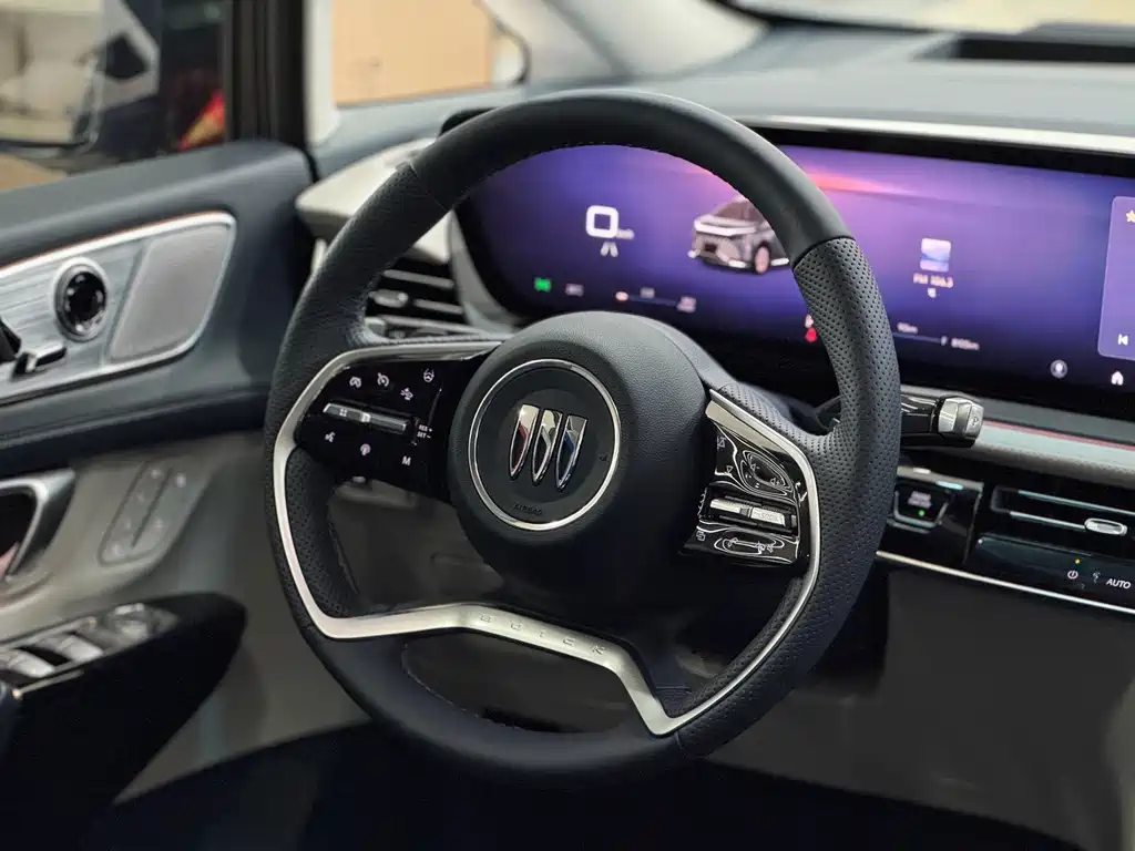 Buick Century — миниатюра 15