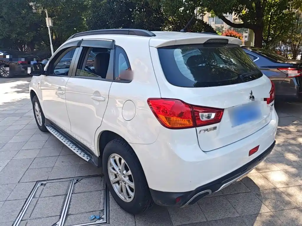 Mitsubishi ASX — миниатюра 5