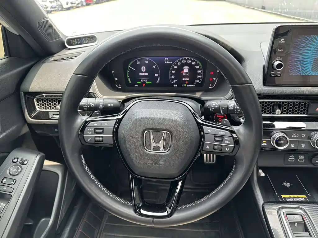 Honda Civic — миниатюра 10