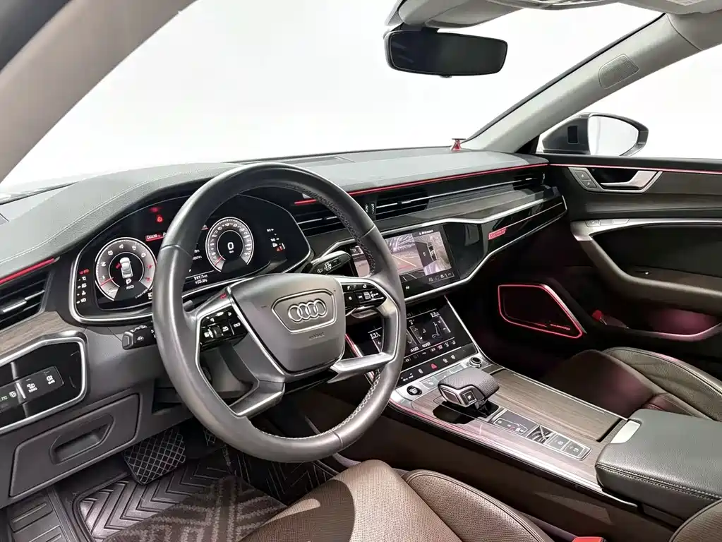 Audi A7L — миниатюра 11