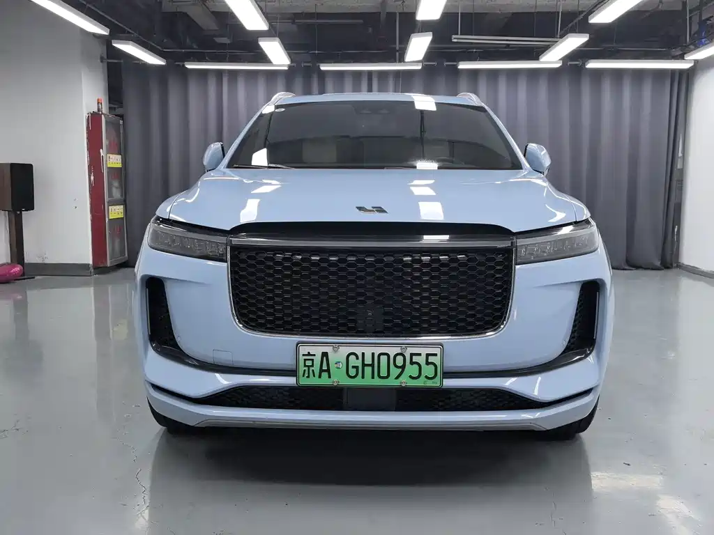 Li Auto Li ONE — миниатюра 2