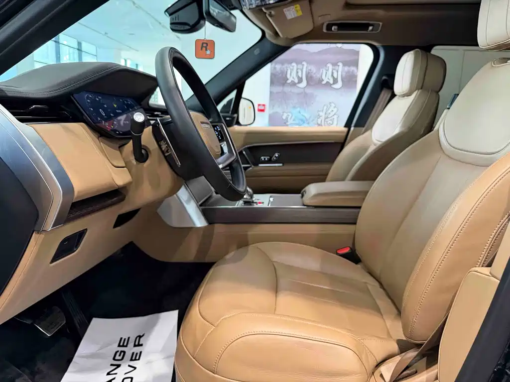 Land Rover Range Rover — миниатюра 6