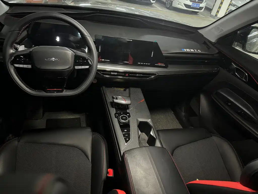 CHANGAN CHANGAN AUCHAN Z6