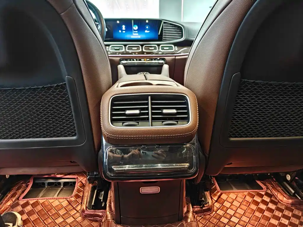 Mercedes-Benz GLE (Import) — миниатюра 20