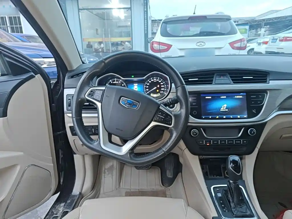 Geely Emgrand — миниатюра 11