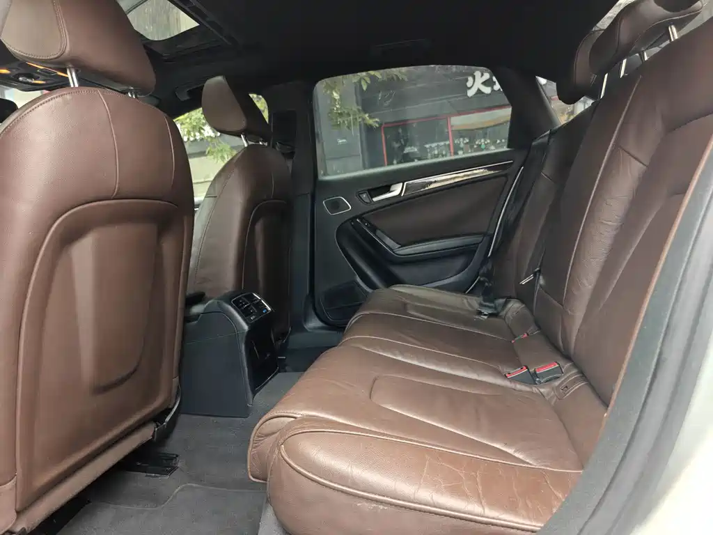 Audi A4L 2016 35 TFSI S line Comfort