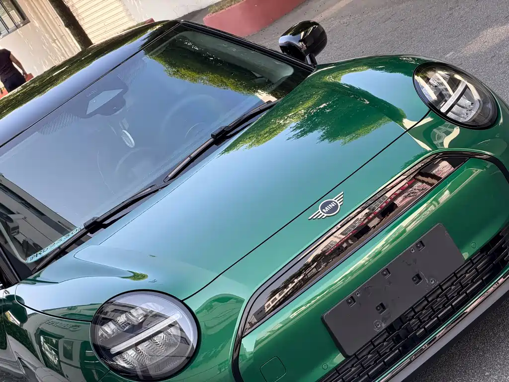MINI MINI COOPER EV — миниатюра 3