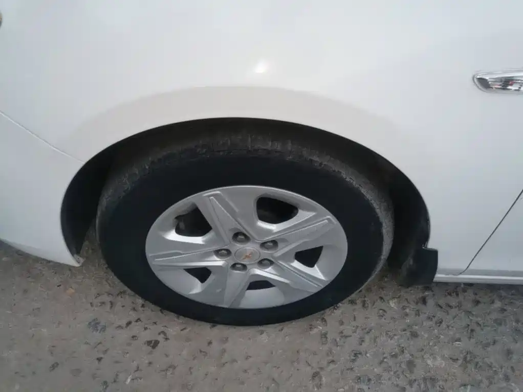 Chevrolet Cavalier — миниатюра 23
