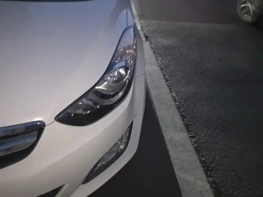 Hyundai Elantra Langdong — миниатюра 5