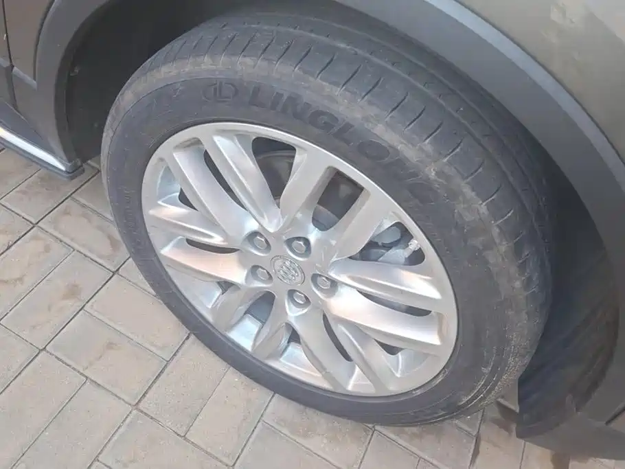 Buick Envision Plus — миниатюра 6