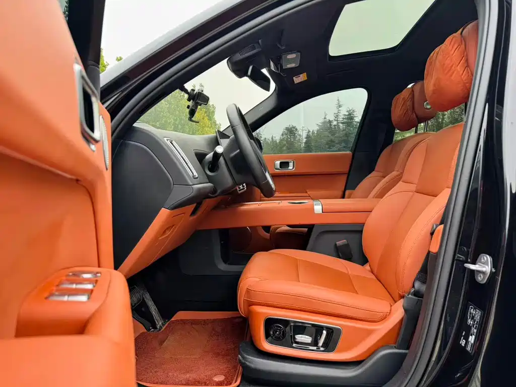 Li Auto Li L8 — миниатюра 4