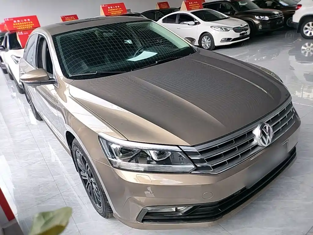 Volkswagen Passat — миниатюра 4