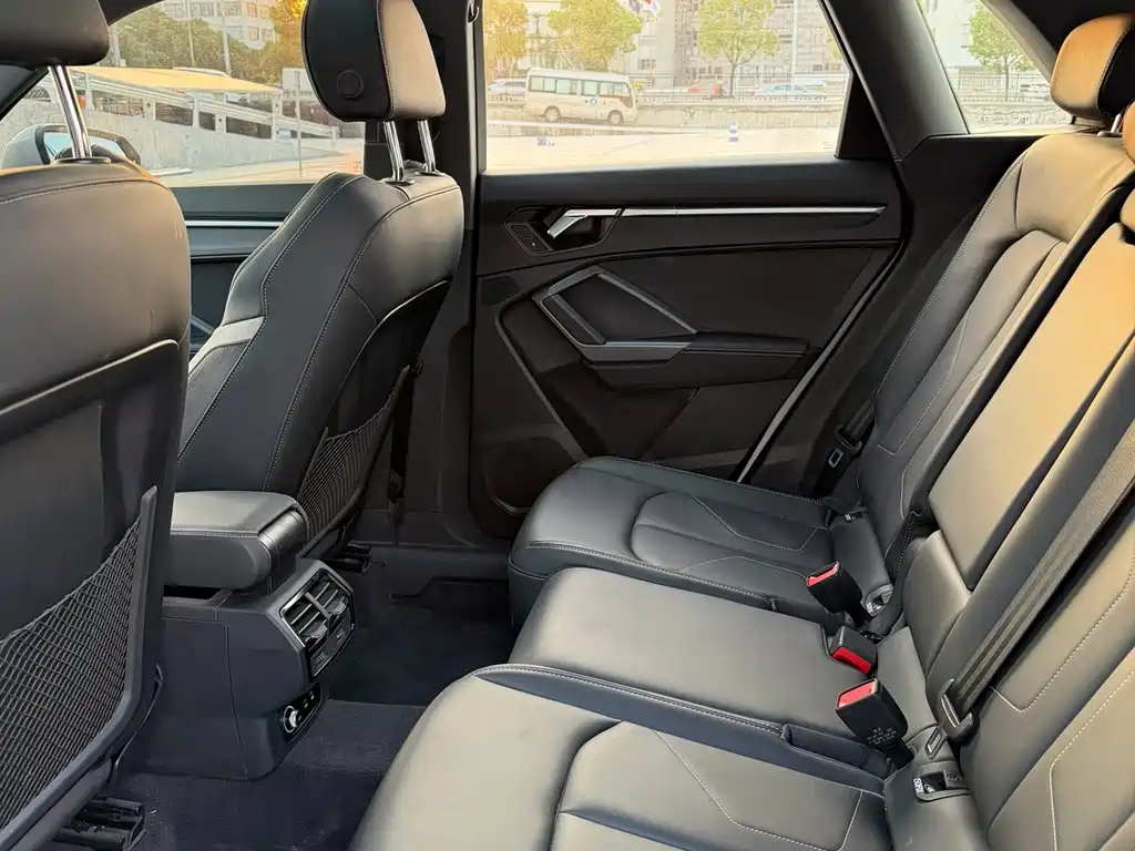 Audi Q3 — миниатюра 5