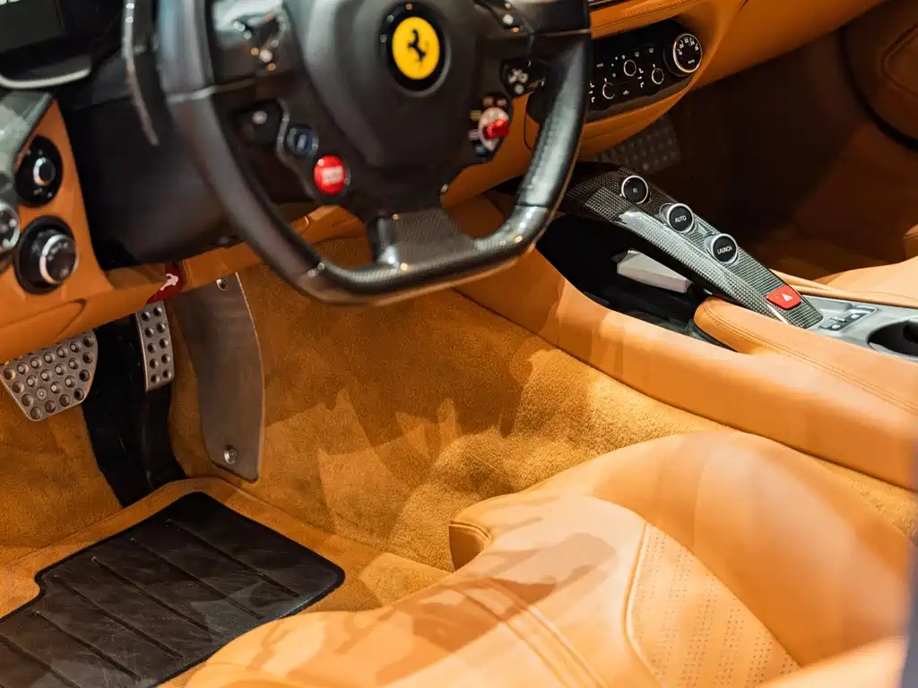 Ferrari F12berlinetta — миниатюра 14
