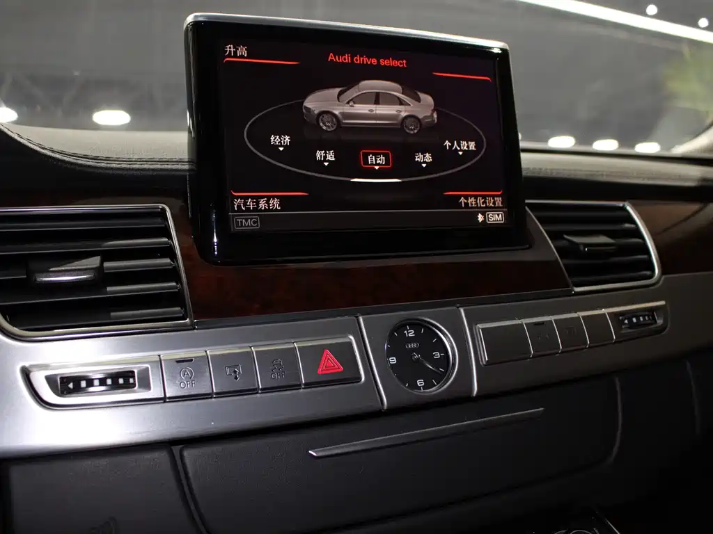 Audi A8 2013 A8L 6.3 FSI W12 quattro