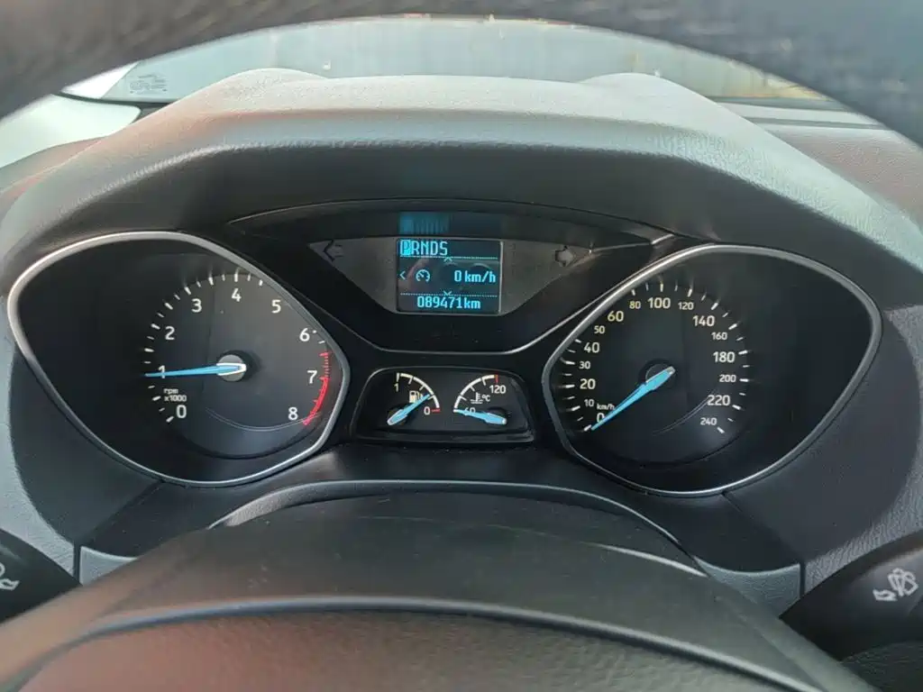 Ford Focus — миниатюра 12