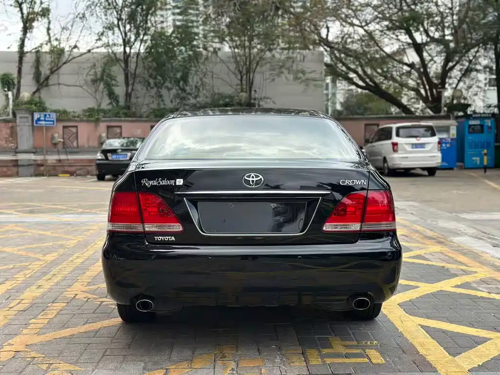 Toyota Crown 2006 2.5L Royal