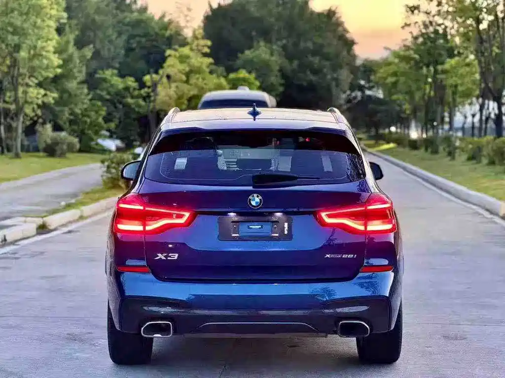 BMW X3 — миниатюра 7