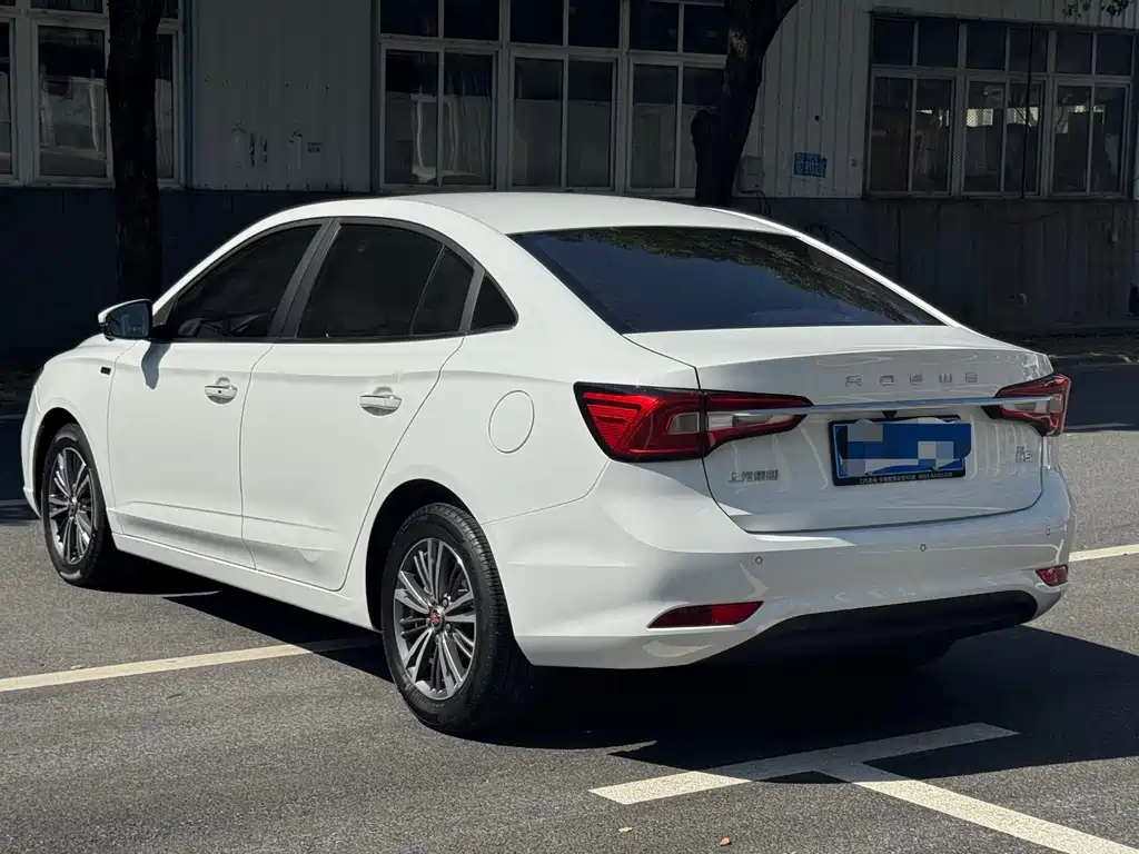 Roewe i5 — миниатюра 5